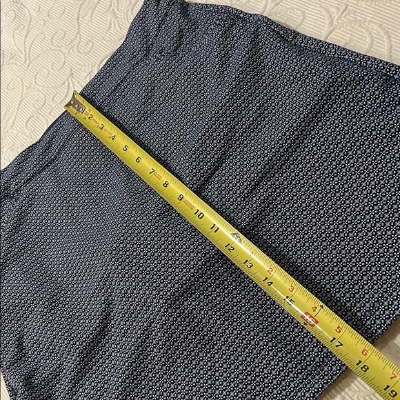 Peter Millar Gray A-Line Mini Skort. Golf/tennis. Size XS - Picture 3 of 8